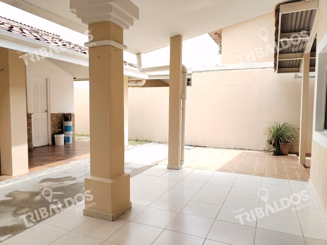 Venta casa PH Villa Tivoli Brisas del Golf
