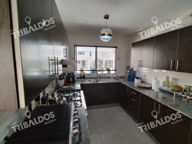 Venta casa PH Villa Tivoli Brisas del Golf