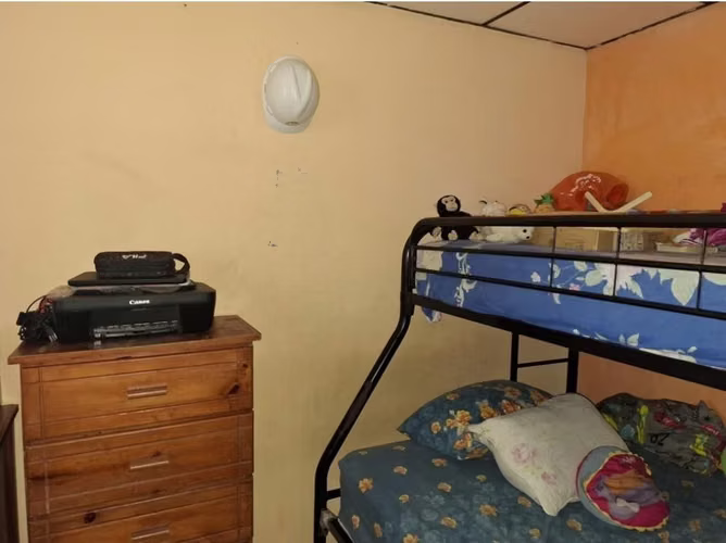 Vendo casa en Nuevo Tocumen #2242 cvd
