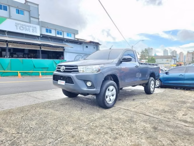 Toyota Hilux 2024