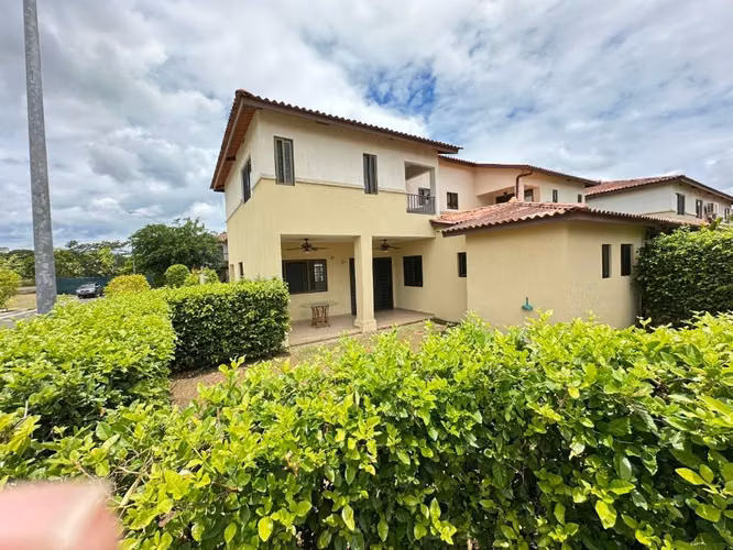 SE VENDE CASA EN PANAMÁ PACIFICO - Imagen 3