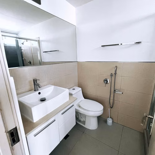 Se Vende Apartamento solo línea blanca en San Francisco.