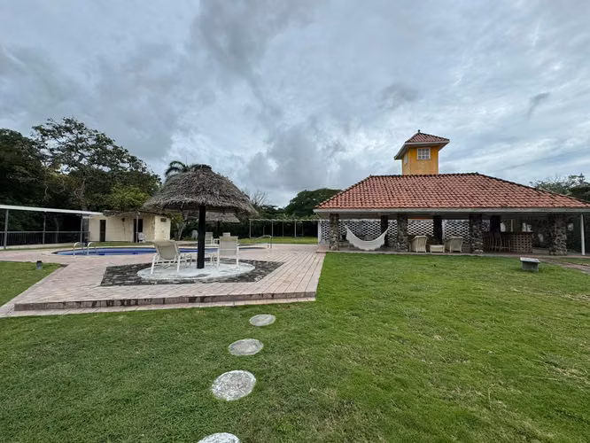 Casa en venta - Santa Clara