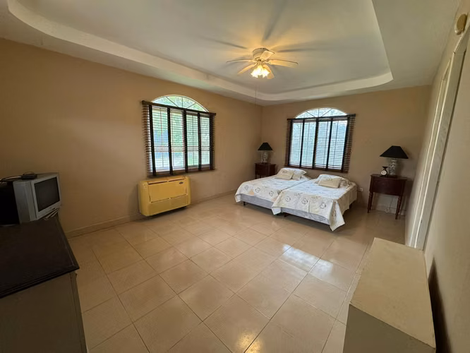 Casa en venta - Santa Clara