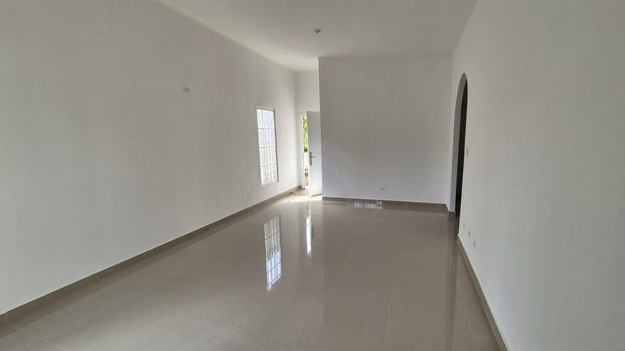 VENTA DE CASA EN PH PRIMAVERA EN VISTA ALEGRE PANAMÁ OESTE