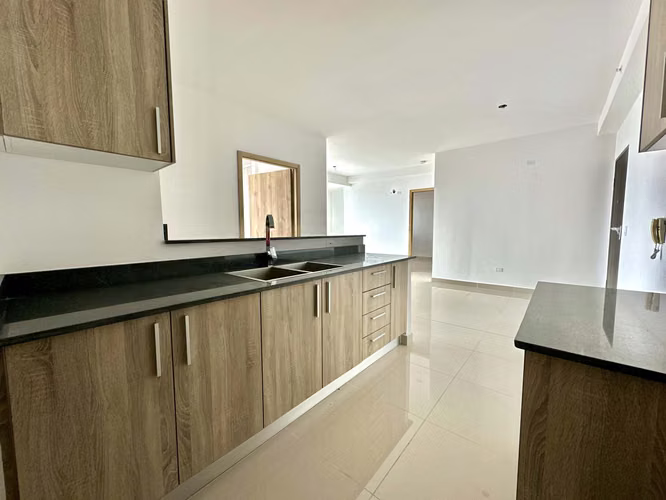 Viva con estilo en un moderno apartamento de tres recámaras en P.H. Bella veduta