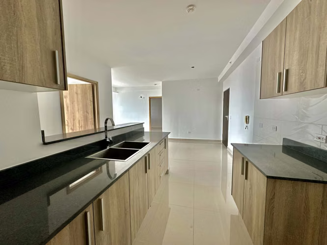 Viva con estilo en un moderno apartamento de tres recámaras en P.H. Bella veduta