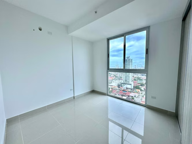 Viva con estilo en un moderno apartamento de tres recámaras en P.H. Bella veduta