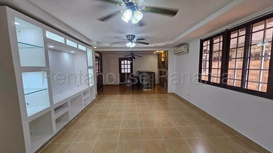 Vendo Casa Privilegiada en Loma Alegre, San Francisco 26-2906GG - Imagen 9