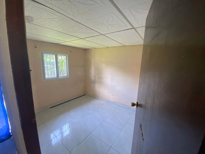 Room in Arraijan- near future city