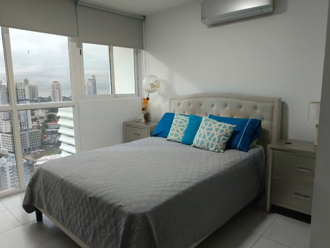 Venta de Apartamento – PH Metropolitan Park, Vía España