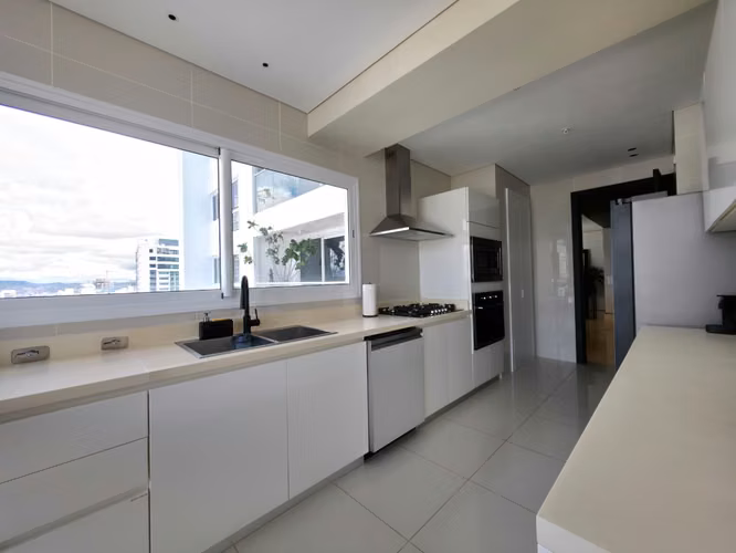 VENTA DE APARTAMENTO EN COCO DEL MAR - Imagen 5