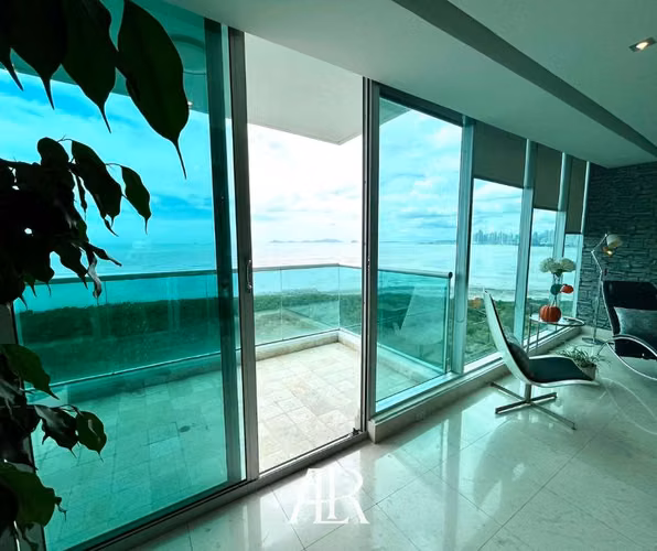 Venta exclusivo apartamento en PH Ocean Two , Costa del Este