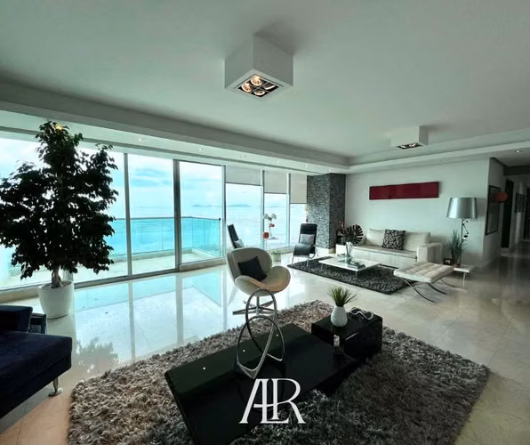 Venta exclusivo apartamento en PH Ocean Two , Costa del Este