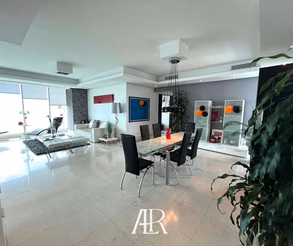Venta exclusivo apartamento en PH Ocean Two , Costa del Este