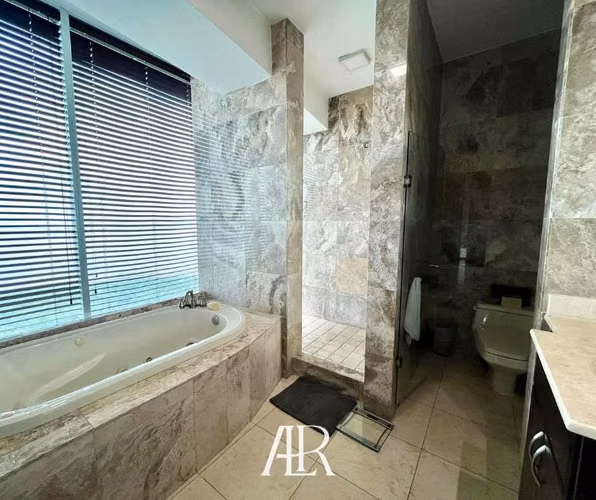 Venta exclusivo apartamento en PH Ocean Two , Costa del Este