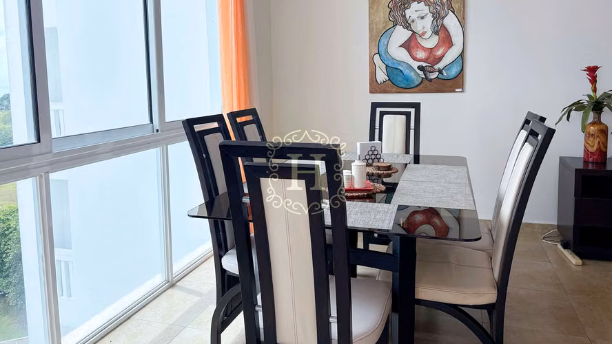 Investment Opportunity with stunning ocean view in Playa Blanca