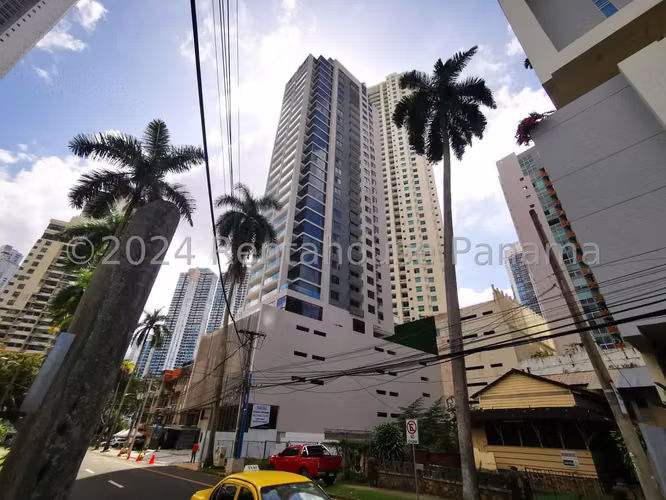 Vendo Apartamento Exclusivo en PH Prestige, Bellavista 24-9948GG