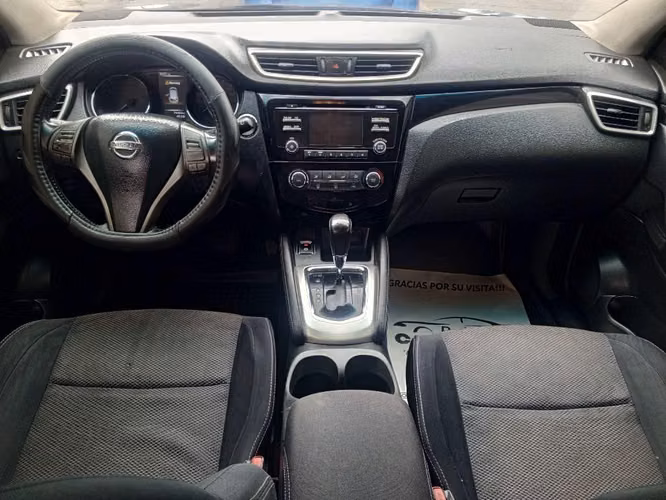 NISSAN QASHQAI CON ARRANQUE DE BOTON