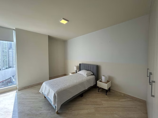 Venta de Apartamento en PH The Regent, Costa del Este
