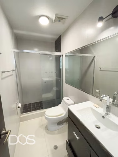 VENTA DE APARTAMENTO REMODELADO EN SAN FRANCISCO