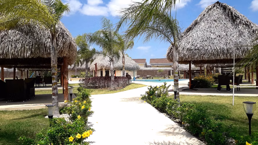 Alquilo Casa Vacacional en Coronado - Capacidad Máxima 8 personas.