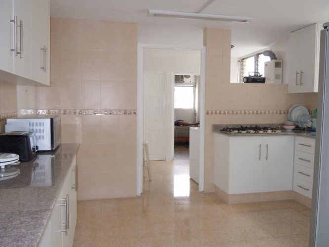 Habitacion individual en el Cangrejo, totalmente amoblado, con baño y terraza privado - Imagen 8