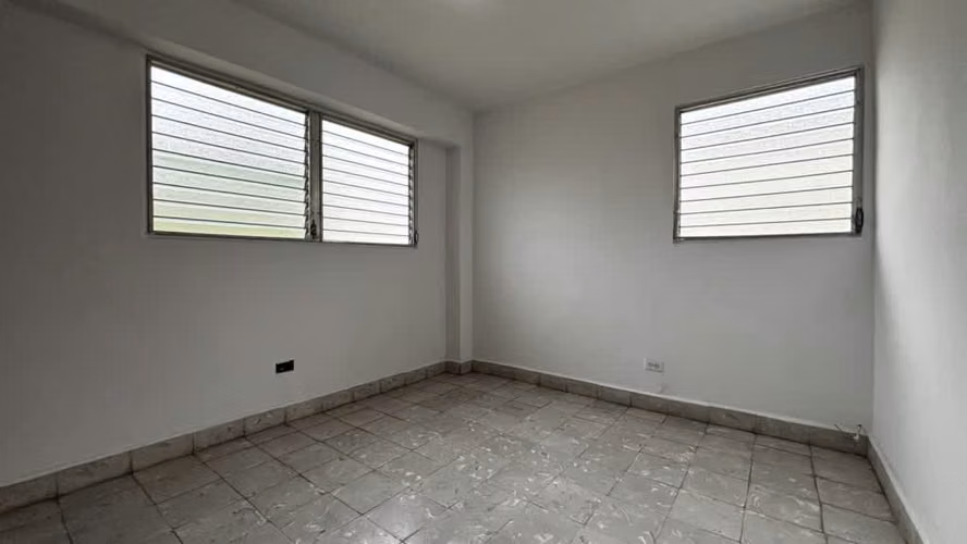 Venta de apartamento PH Condominio Santa Elena