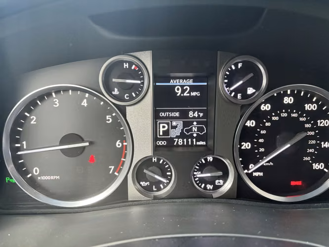 LEXUS LX570