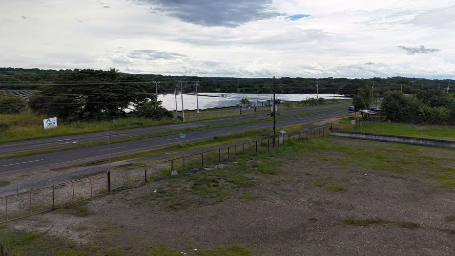 Se Vende Terreno en El Espinal de Guarare Via Las Tablas - Chitre