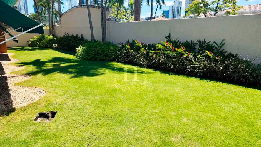 Lujosa Residencia en Costa Serena – Confort, Elegancia y Seguridad - Imagen 7