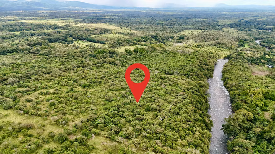 Terreno en Boquete, 17.7 hectáreas en el Frances