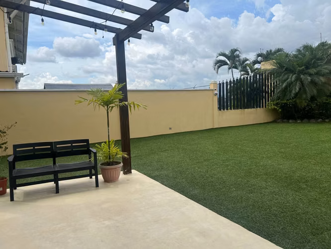 Con Patio Venta de Casa Unifamiliar Amoblada en Villa Lucre San Rafael con Patio - Imagen 15