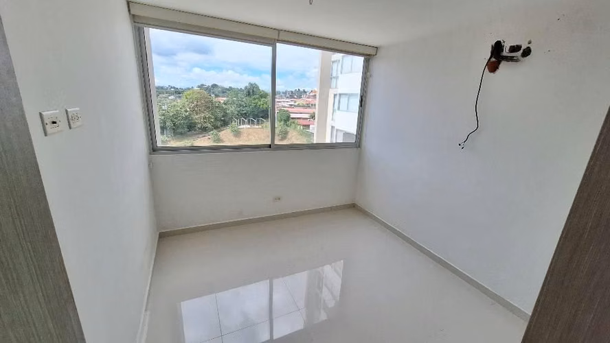 SE VENDE HERMOSO APARTAMENTO EN PH PORTOALEGRE - VILLA LUCRE