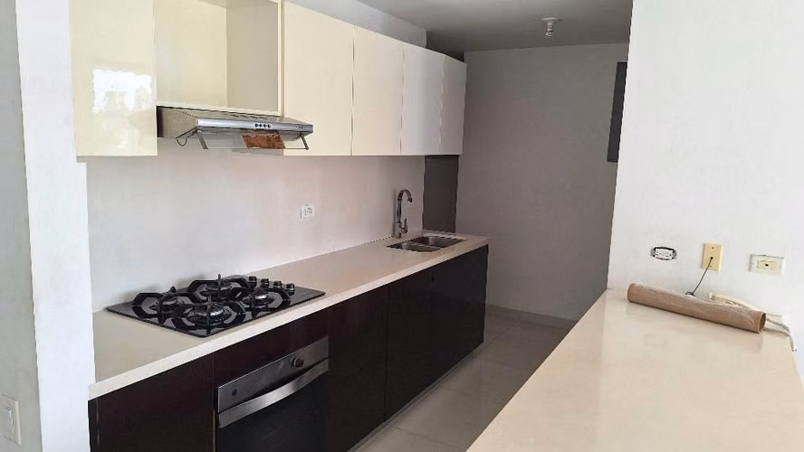 SE VENDE HERMOSO APARTAMENTO EN PH PORTOALEGRE - VILLA LUCRE