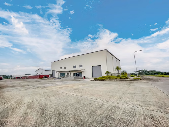 Bodega Logística en Venta en Tocumen Cerca del Aeropuerto