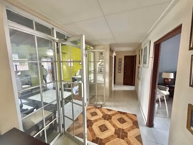 VENTA CASA DUPLEX EN ZONA TRANQUILA