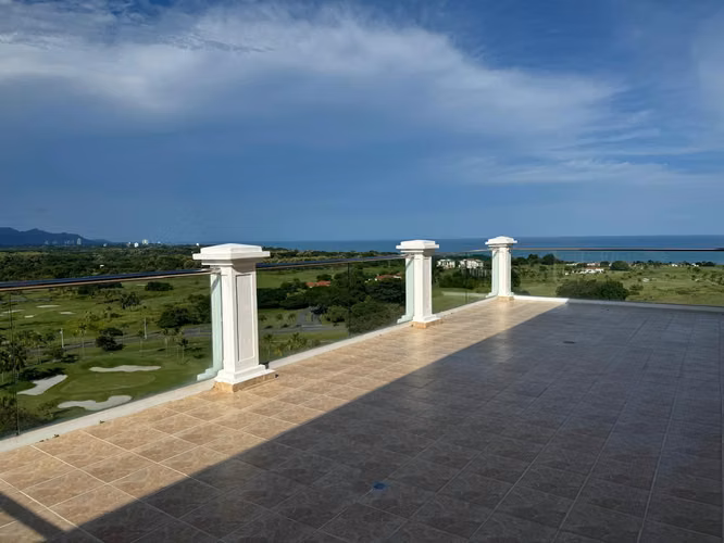VISTA MAR LAS OLAS II PENTHOUSE EN VENTA