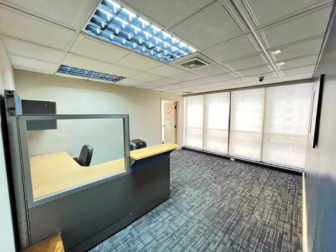 Alquiler de Piso Completo de Oficina en Aquilino de La Guardia, Calle 50 - Imagen 7