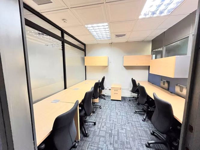 Se Alquila Piso Completo de Oficina – Calle 50, Área Bancaria