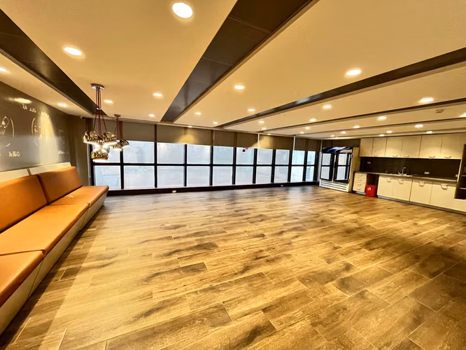 Corporate Office Floor for Rent – Calle 50, Banking District