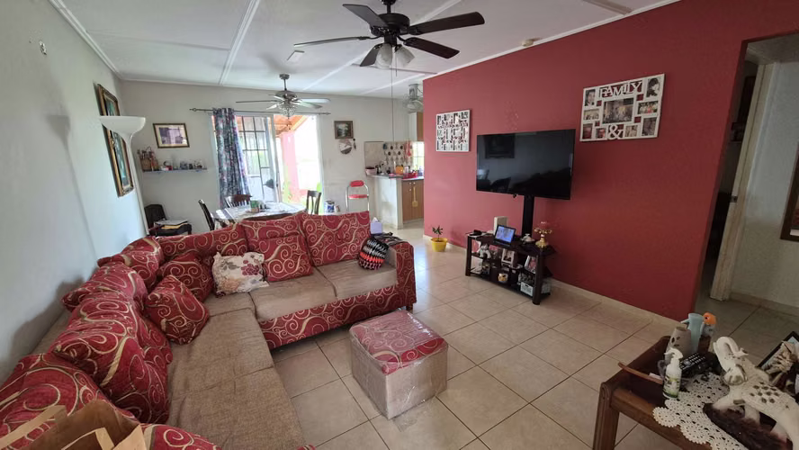 VENTA DE CASA EN ARBOLEDA
