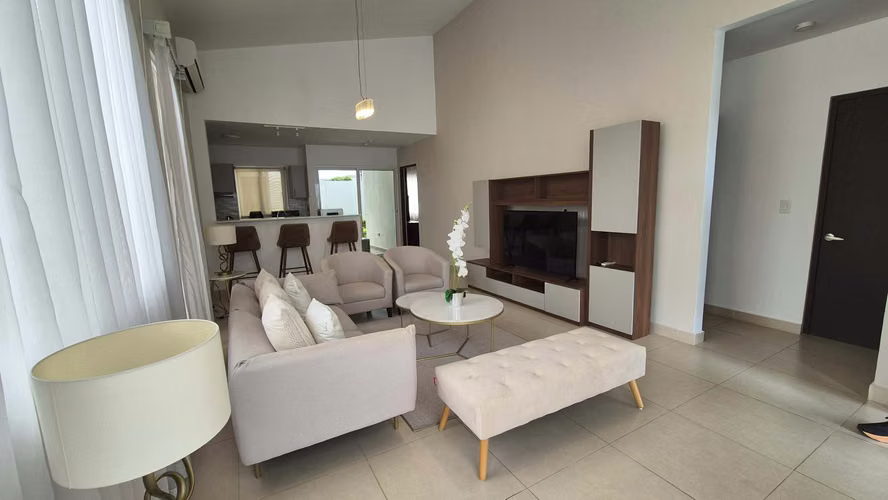 VENTA DE CASA EN PH LOS SENDEROS EN COSTA VERDE PANAMÁ OESTE