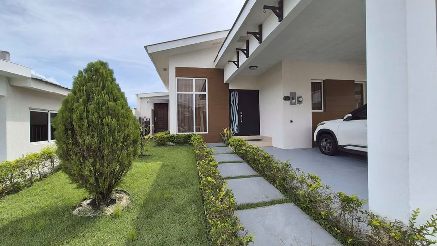 VENTA DE CASA EN PH LOS SENDEROS EN COSTA VERDE PANAMÁ OESTE
