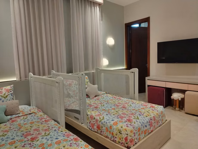 Se Vende Casa en Velamar, Buenaventura (Frente Al Mar)