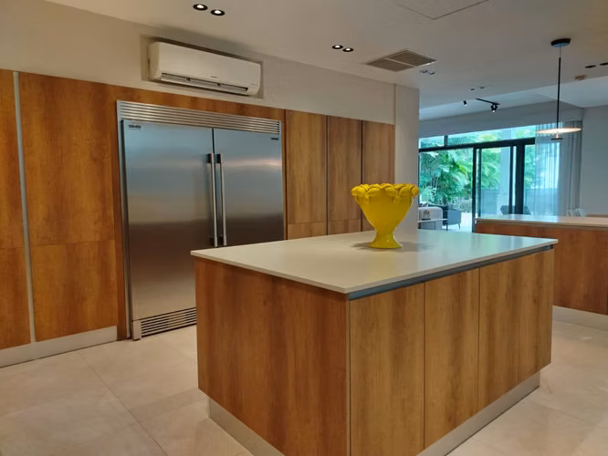 Se Vende Casa en Velamar, Buenaventura (Frente Al Mar)