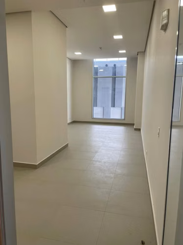 ALQUILER OFICINA BUSINESS TOWN CENTER MALL - Costa del Este - Ven Ahora