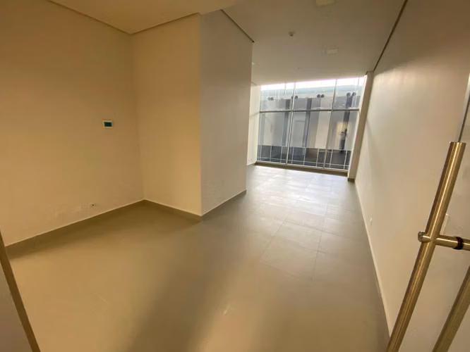 ALQUILER OFICINA BUSINESS TOWN CENTER MALL - Costa del Este - Ven Ahora