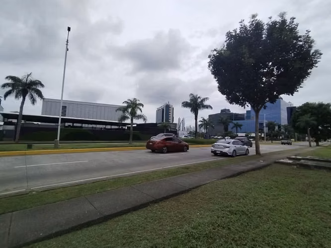 Venta de Terreno en Santa Maria Business District