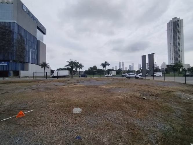 Venta de Terreno en Santa Maria Business District